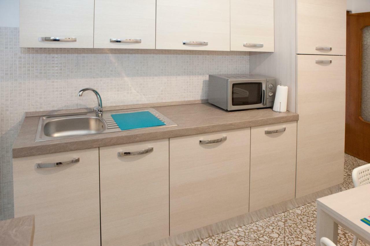 Апартаменты Maipiusenza House 2 Монополи Экстерьер фото
